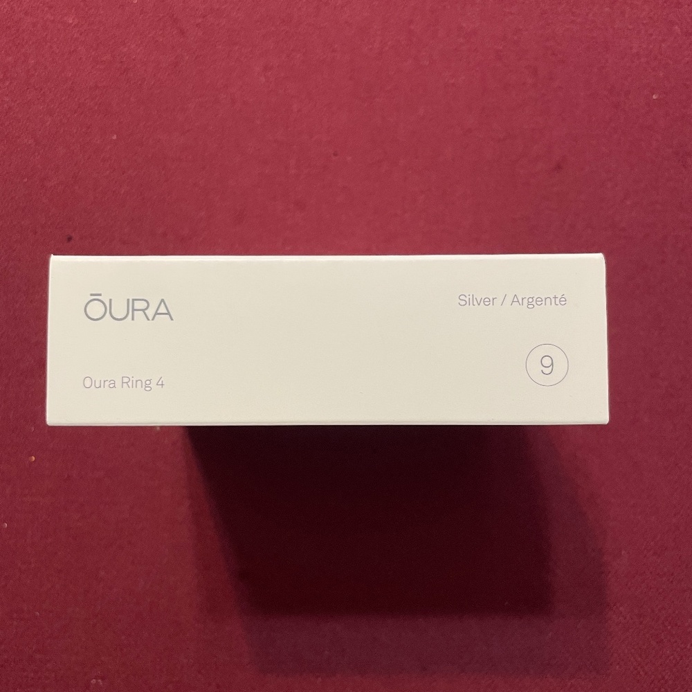 Oura Ring Gen 4 - Size 9 - Silver - BRAND NEW IN SEALED BOX - Picture 3 of 3